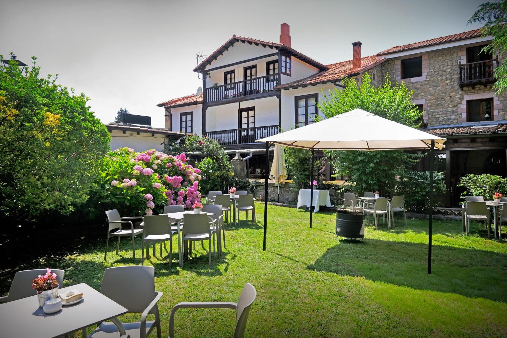 El Pucheru 4 Almas Otel Barcenaciones Dış mekan fotoğraf